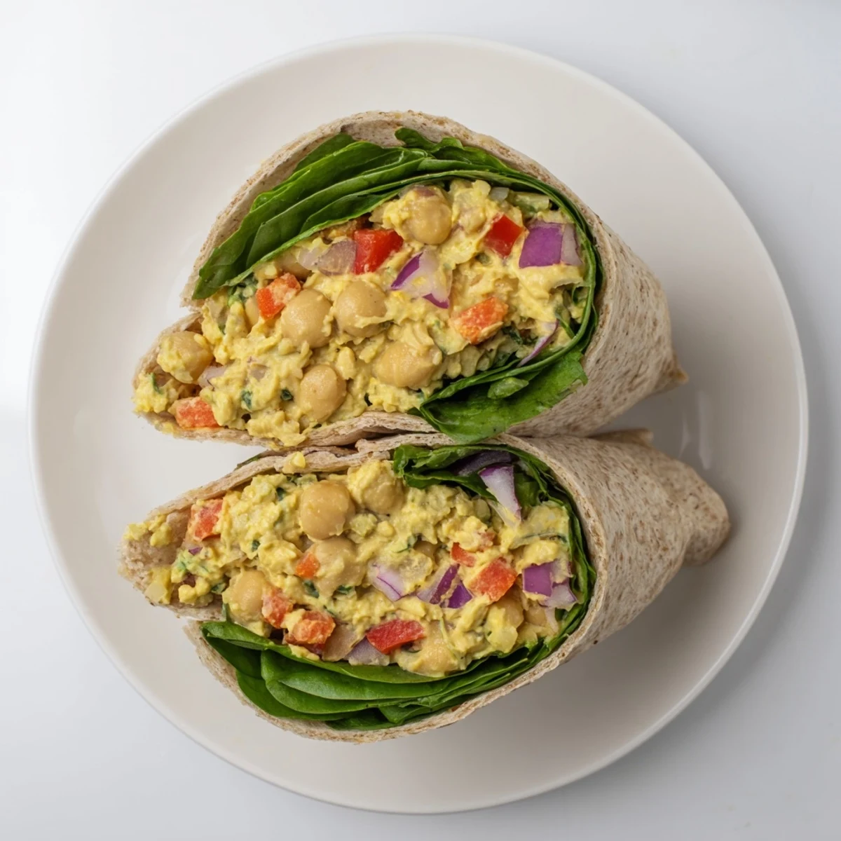 Enjoy a delicious Chickpea Salad Wrap: a vibrant and nutritious meal, ready in minutes.