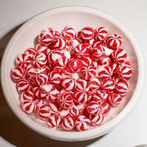 No-Bake Peppermint Candy Bowl